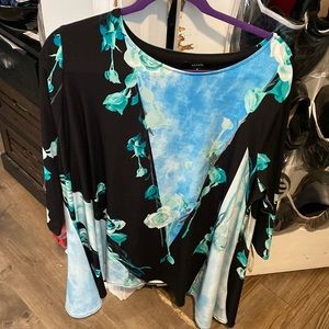 Delicate Alfani flowing tunic. Black, blue and green. Size 3x